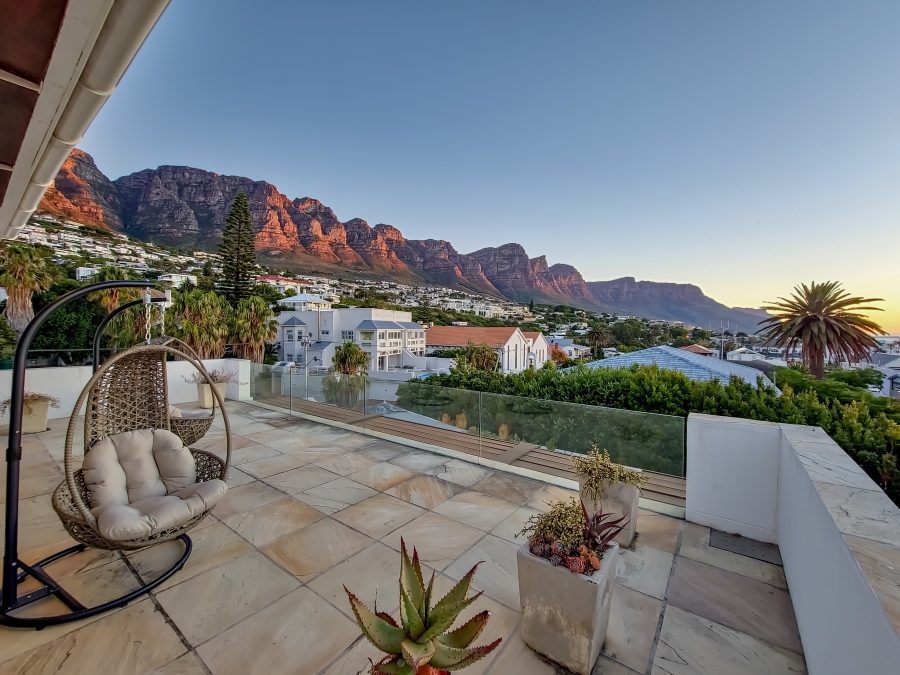 4 Bedroom Property for Sale in Camps Bay Western Cape